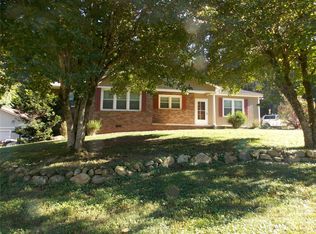 3185 Deerbrook Rd, Lenoir, NC 28645