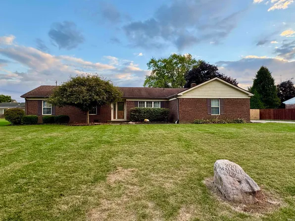 200 Walnut Dr, Gas City, IN 46933
