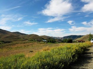 202 Sitting Bull Dr, Hailey, ID 83333