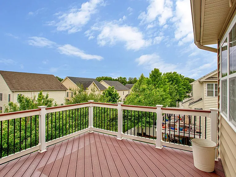 4512 Grazing Way — Photo 38