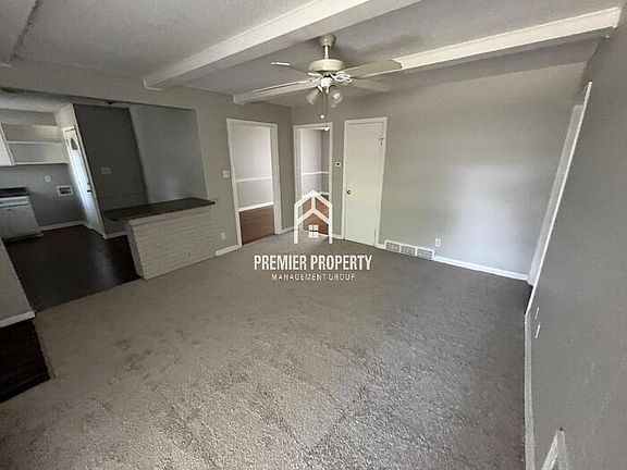 3rd image of 3217 Nora Lee Ln