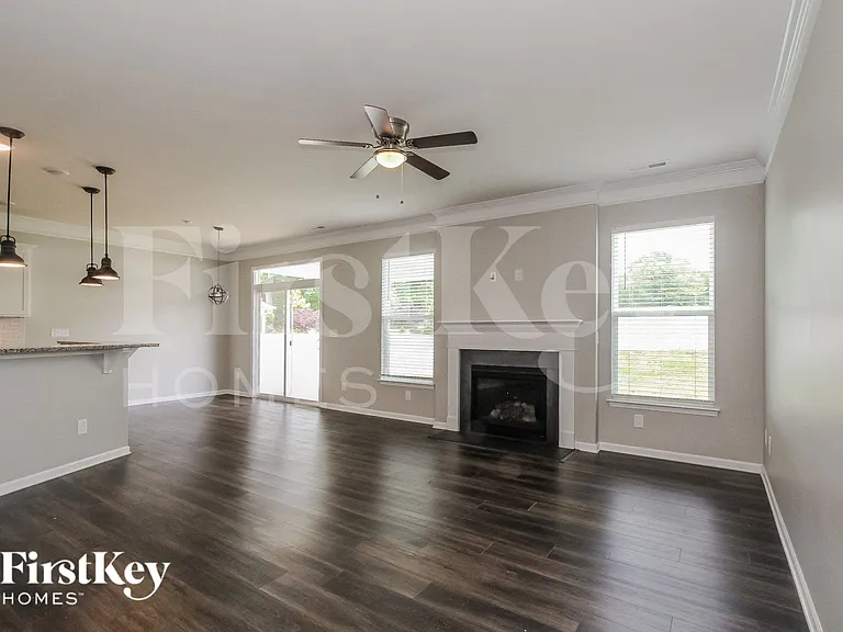 143 Suggs Mill Dr — Photo 2
