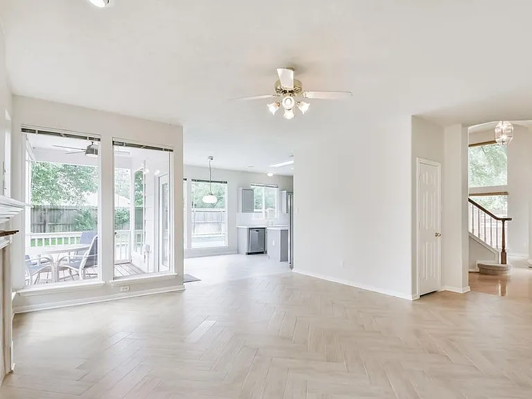 10239 Sable Trail Ln — Photo 13