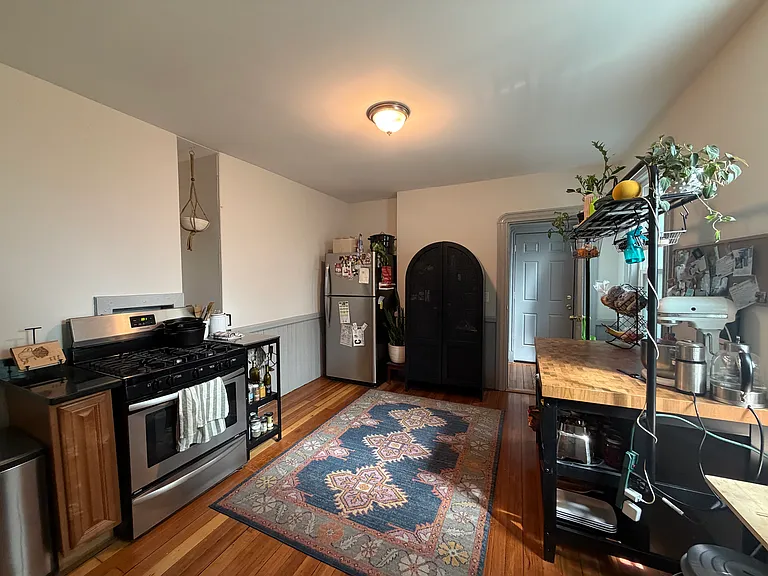 16 Windom St #1 — Photo 5