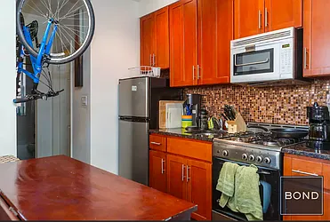 Rented by Bond New York