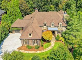 3850 Teesdale Ct, Sandy Springs, GA 30350