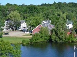 43 Mill St, Wolfeboro, NH 03894