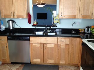 12110 Ravenwood Ct, Silver Spring, MD 20902