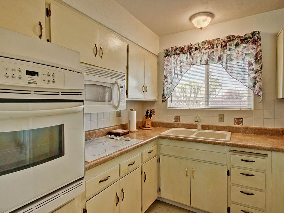1st image of 10407 W Sun City Blvd
