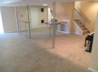 17 Buchanan Way, Flemington, NJ 08822
