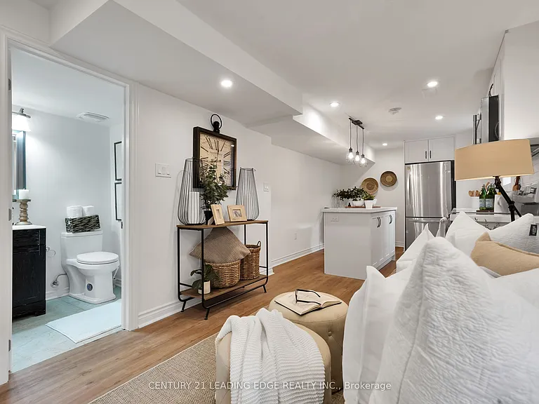 13 Quaintance Ave #2 — Photo 21