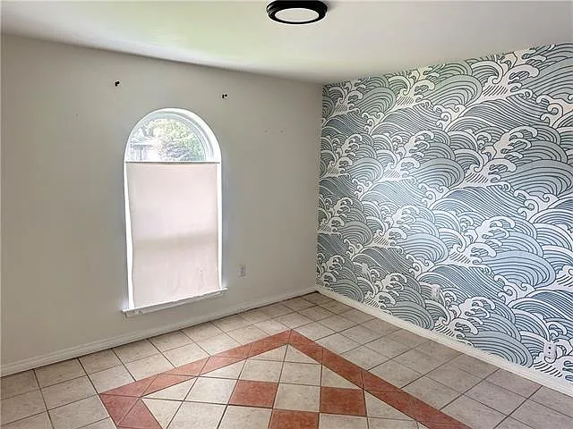 5112 Willowtree Dr — Photo 3