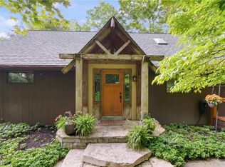 760 E Nimisila Rd, Akron, OH 44319