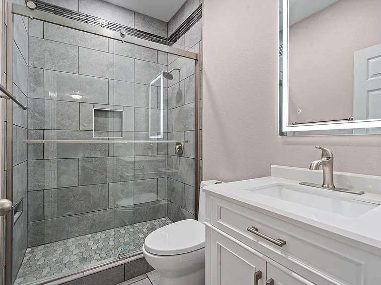 852 Silvercliff Way — Photo 72