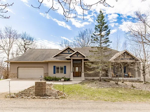 1554 Bass Bay Rd, Carlton, MN 55718