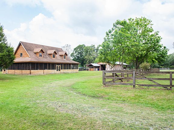 2nd image of 12779 Moccasin Creek Cir