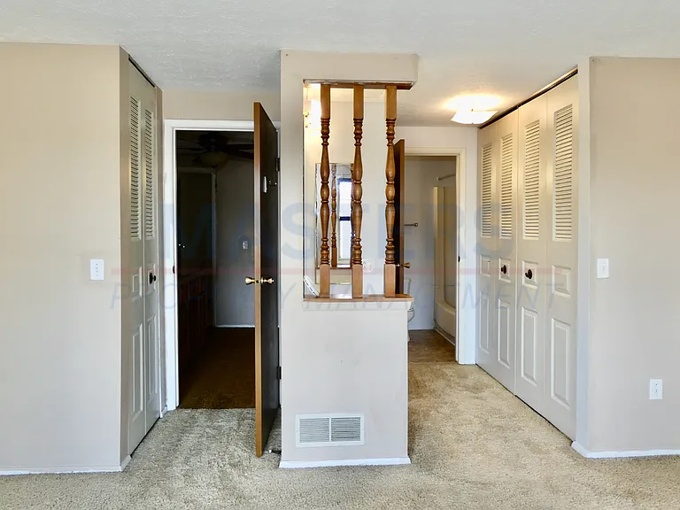 5929 Black Oak Dr #C — Photo 8