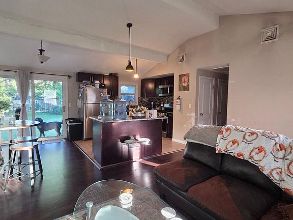 3rd image of 303 Spring Lake Blvd #7