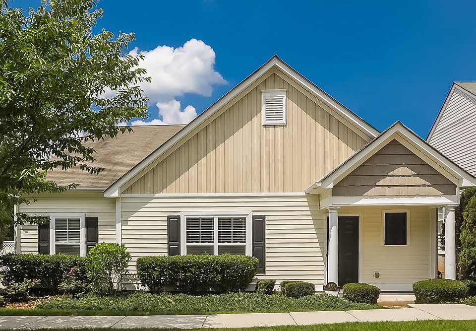 1st image of 3836 Pine Village Pl
