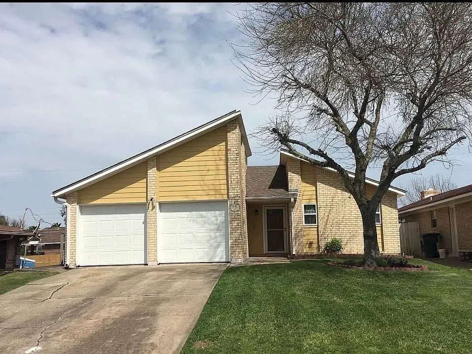3110 Kleinmann Ave