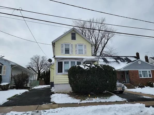 422 Myrtle Ave, Roselle Park, NJ 07204