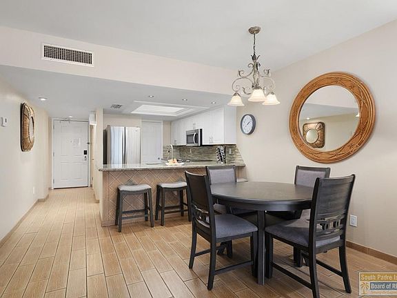4th image of 500 Padre Blvd #1005