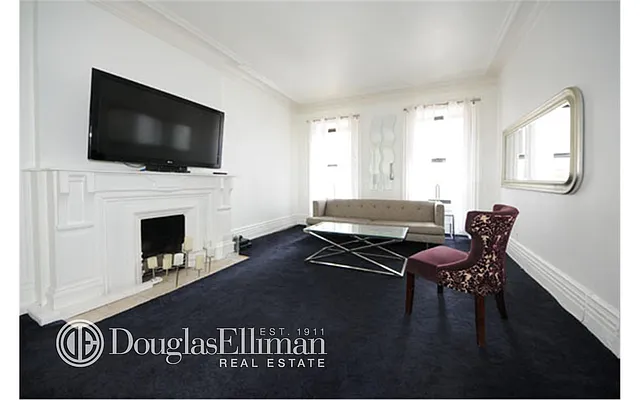 Rented by Douglas Elliman | media 20
