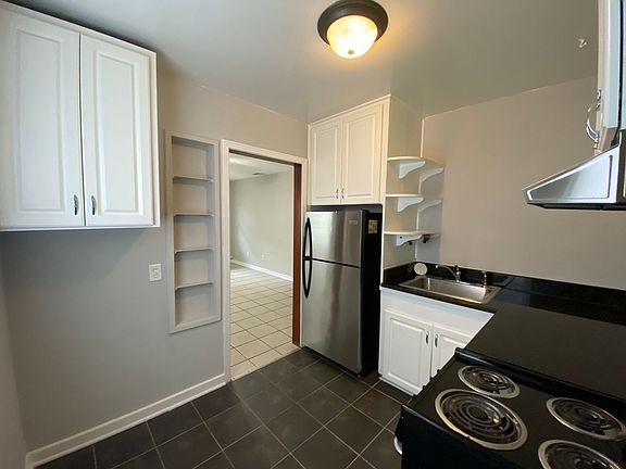 4th image of 202-208 NW 21st St #Mr50-04