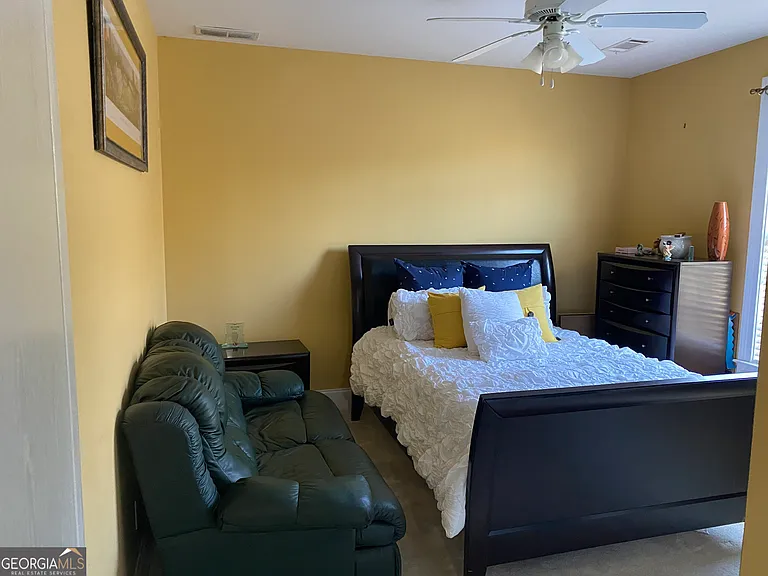 8067 Revere Dr — Photo 13