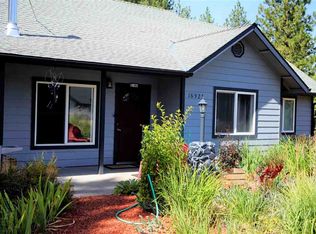 16923 Lake Shore Dr, Weed, CA 96094