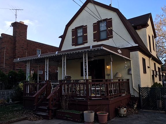 2nd image of 8801 15th Ave