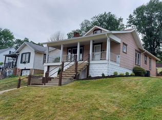 161 Rosslyn Blvd, Steubenville, OH 43952