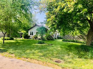 111 W Michigan Rd, New Lenox, IL 60451