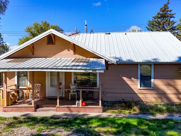 42419 3rd Ave E, Pablo, MT 59855