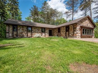 975 Dunning Rd, Canal Fulton, OH 44614