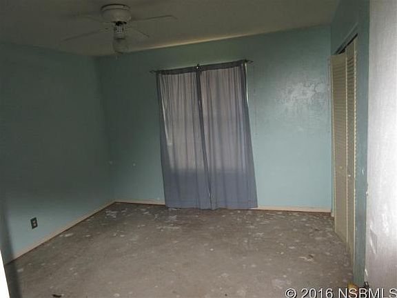 4th image of 3223 Victory Palm Dr