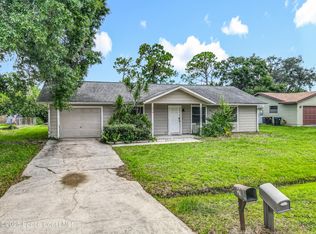824 Thuringer St NW, Palm Bay, FL 32907