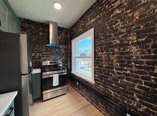 3218 W Sunset Blvd, Los Angeles, CA 90026