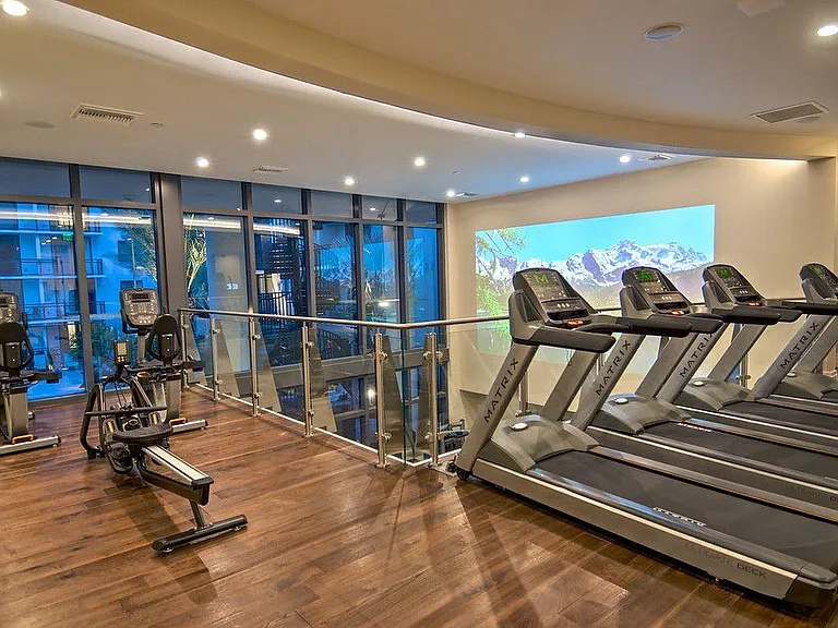 Cardio Gridiron with Treadmills, Rower and elliptical machines