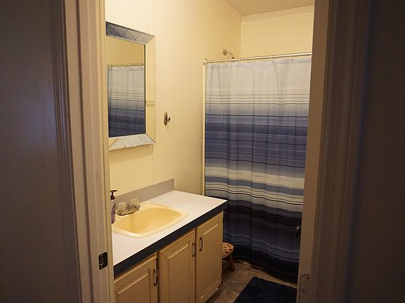 3rd image of 11204 NW 161st St