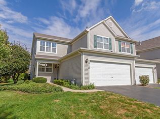 2916 Pleasant Plains Dr, Saint Charles, IL 60175