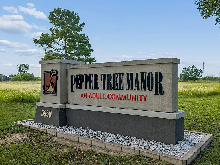 Pepper Tree Manor — Photo 24