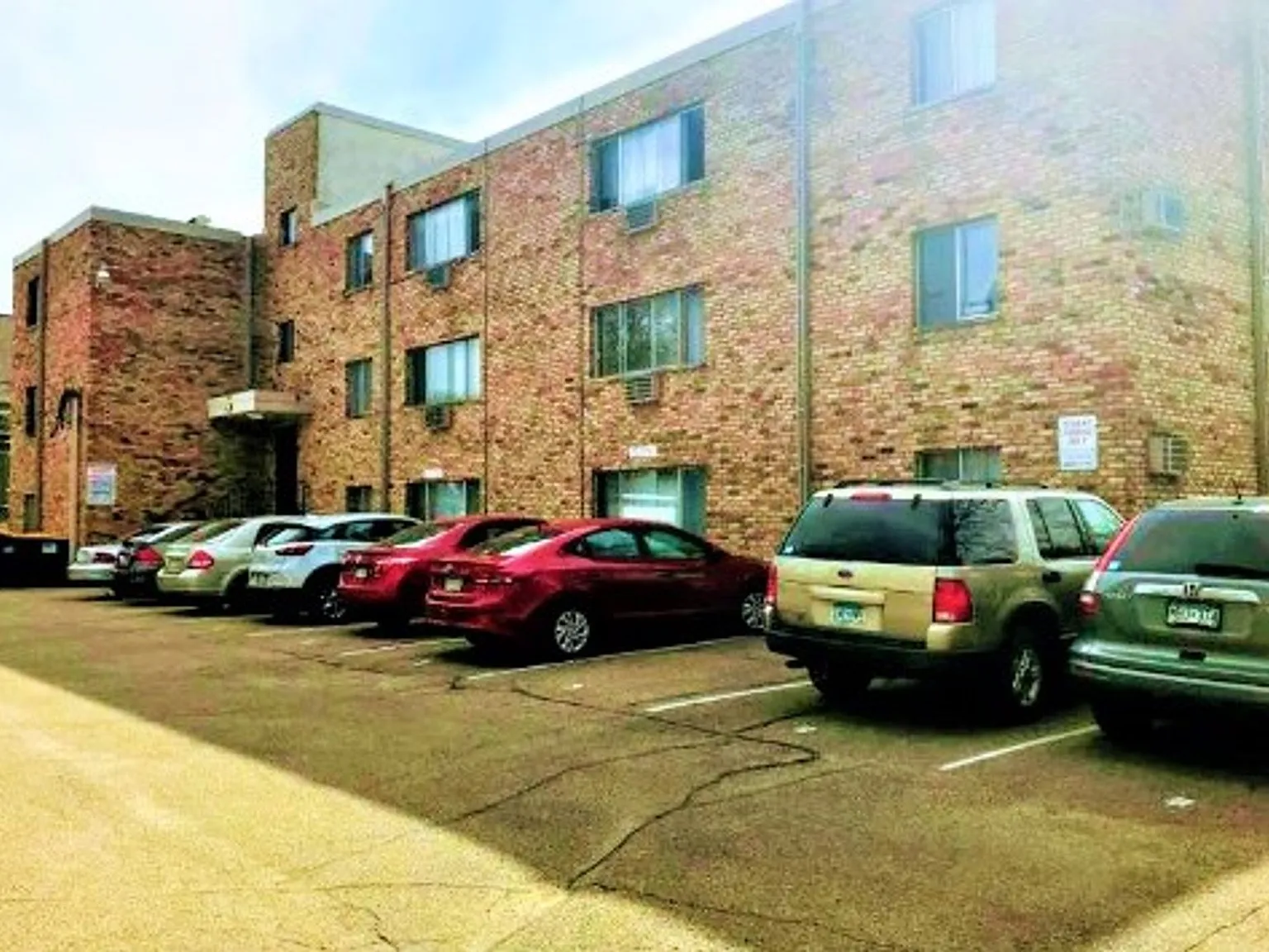 3305 Bryant Ave S. (Uptown) — Photo 3