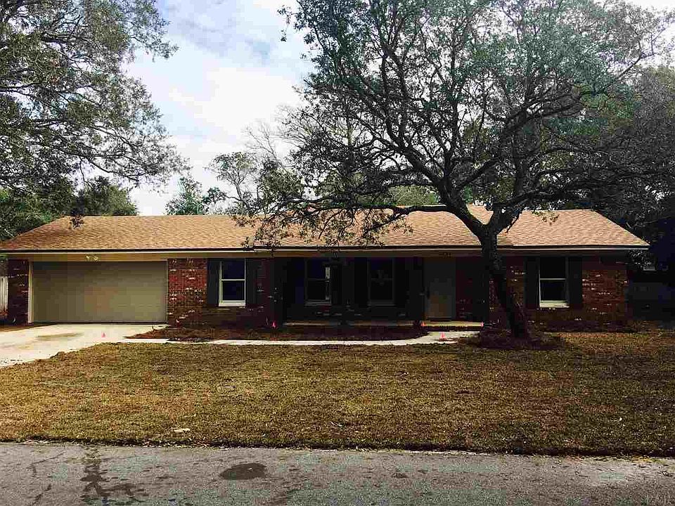 1st image of 1234 Holliday Dr