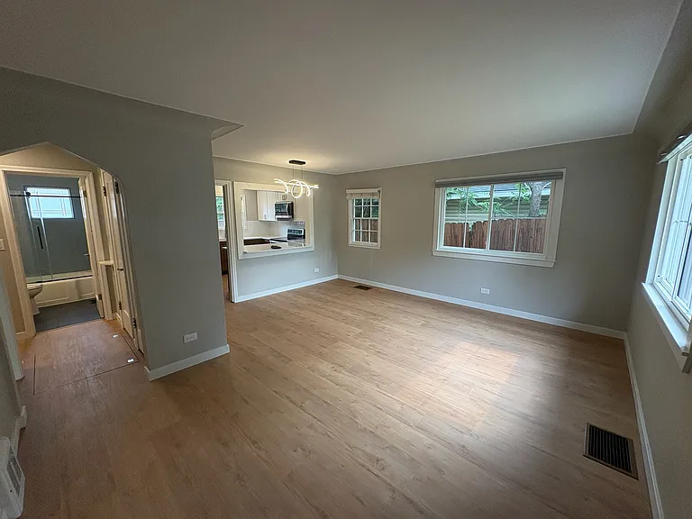 1664 S Elizabeth St — Photo 8