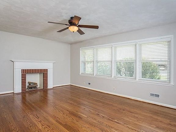 2nd image of 519 Claremoor Ave