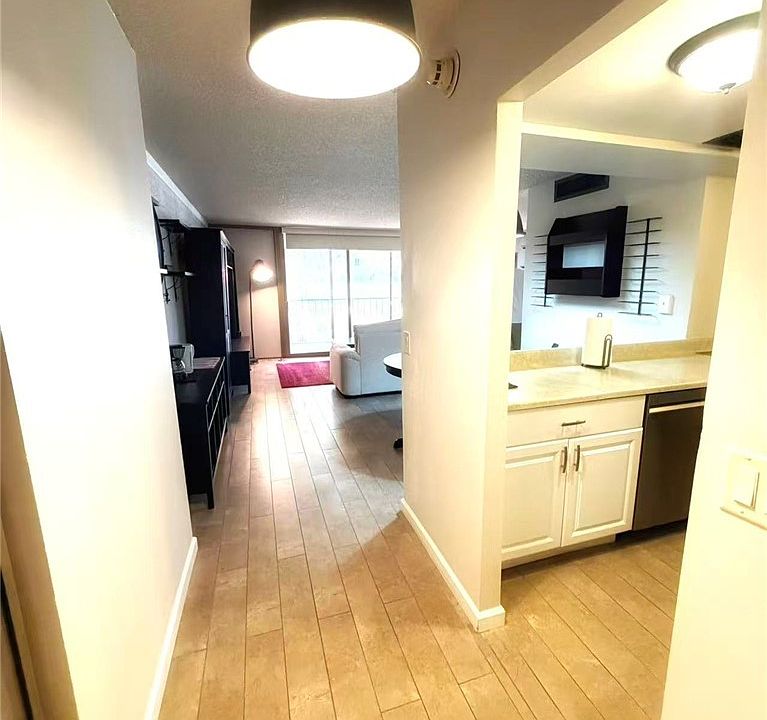 1st image of 205 E Harmon Ave APT 219