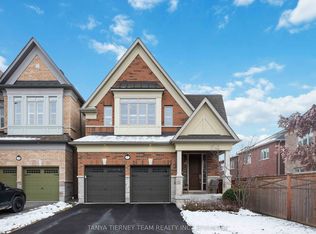 17 Pennine Dr, Whitby, ON L1P 0C3