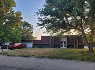 619 S Walnut St, Silver Lake, KS 66539