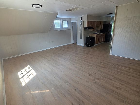 3rd image of 342 W 25th St APT 2
